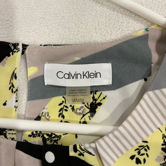 Calvin Klein Sleeveless Yellow and Black Top Size Large - Picture 2 of 4